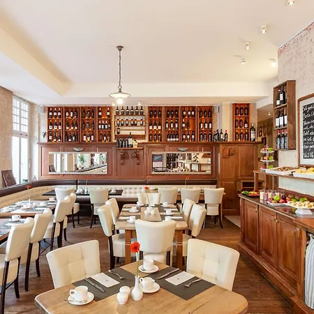 Istay By Nh Berlin City Ost Hotel-3