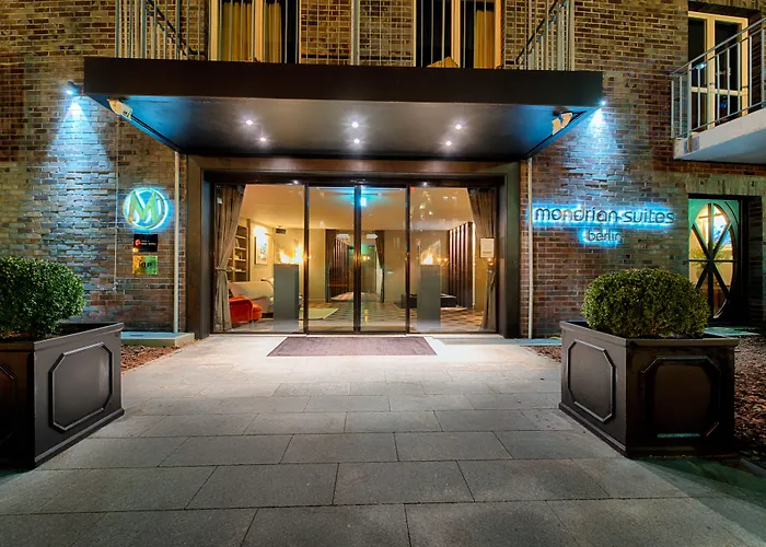 Mondrian Suites Berlin am Checkpoint Charlie